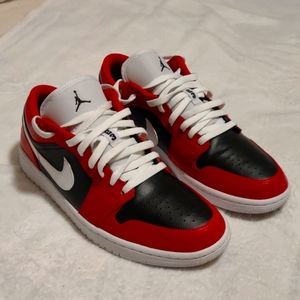 Jordan 1 low retro Chicago flip men's 10.5